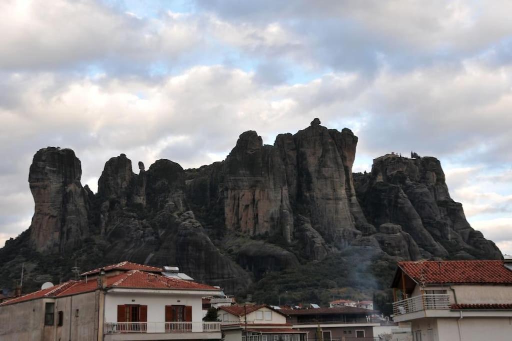 Holiday Meteora A Kalambaka Exterior photo